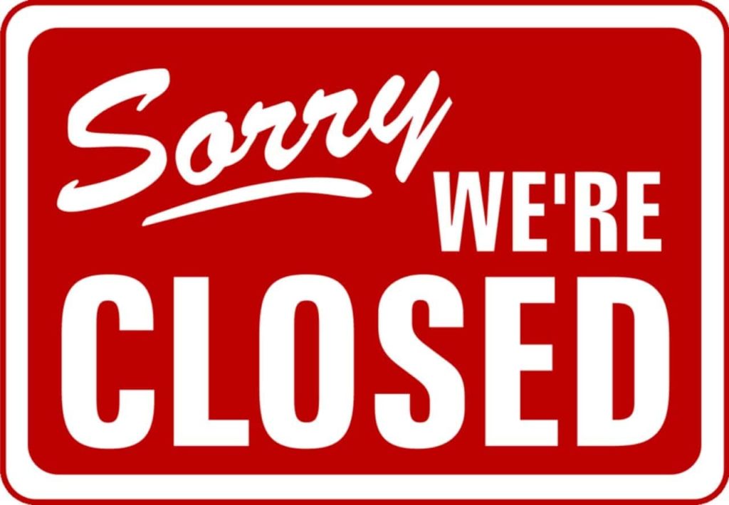 Schild mit Text 'Sorry we're closed'